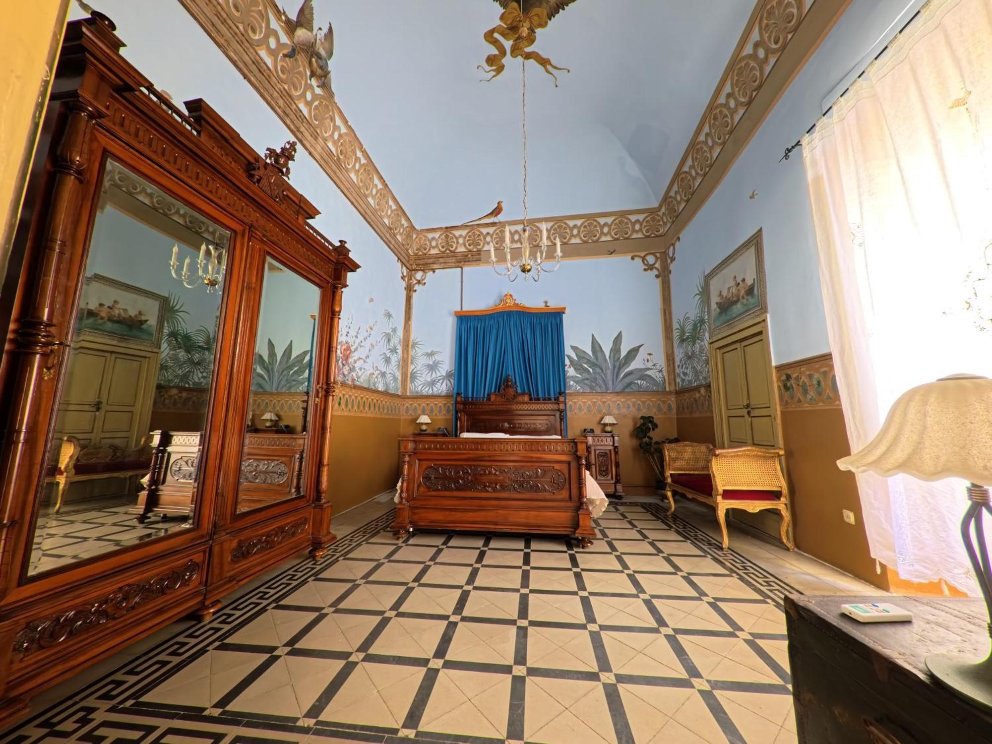 Palazzo Framarino Dei Malatesta - Noble Floor - XIV Century โจวีนัซโซ ภายนอก รูปภาพ