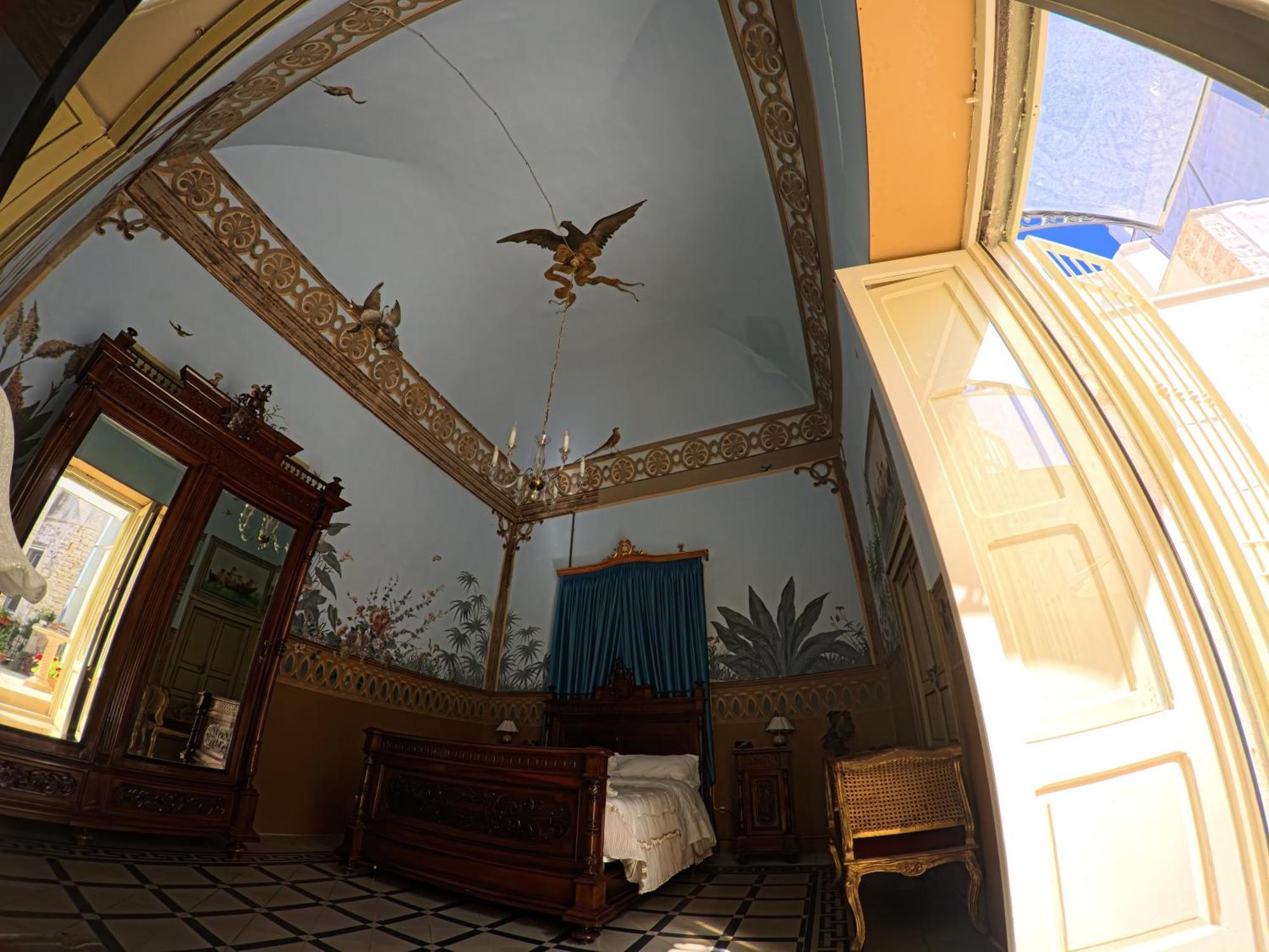 Palazzo Framarino Dei Malatesta - Noble Floor - XIV Century โจวีนัซโซ ภายนอก รูปภาพ