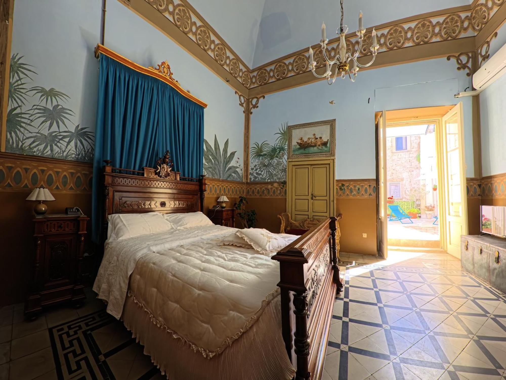 Palazzo Framarino Dei Malatesta - Noble Floor - XIV Century โจวีนัซโซ ภายนอก รูปภาพ