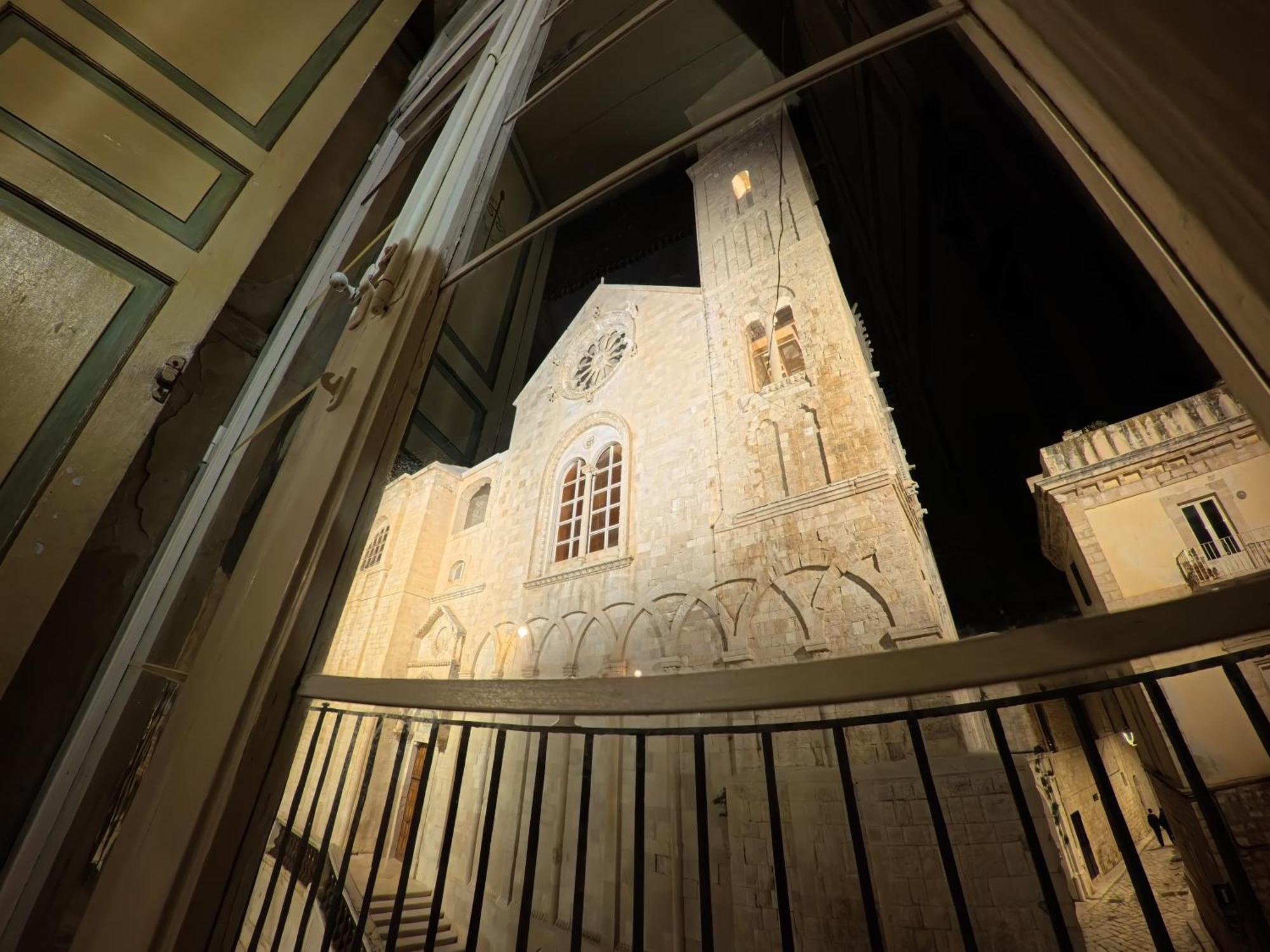 Palazzo Framarino Dei Malatesta - Noble Floor - XIV Century โจวีนัซโซ ภายนอก รูปภาพ